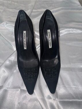 Manolo Blahnik Black Satin Pointed Toe Pumps with Embroidered Toe